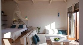 Aegina hotels, Antzi Studios - Perdika Beach