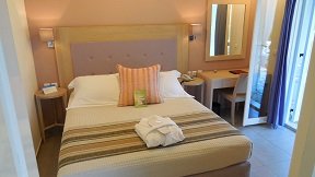 Allonissos, Ikion Eco Boutique Hotel