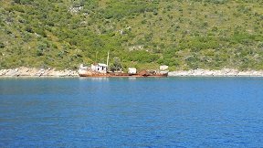 Alonissos, Peristera island