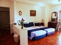 Milia Bay Hotel Apartments, Chrisi Milia beach on the island of Alonissos in Greece