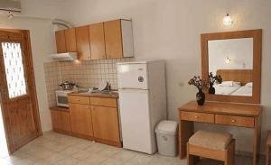 Adonis Hotel in Agia Galini.