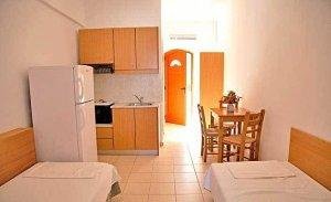 Adonis Hotel in Agia Galini.