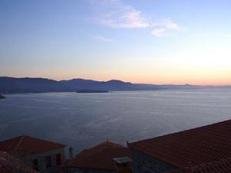 Lesbos Hotels, Pension The Schoolmistress with the Golden Eyes