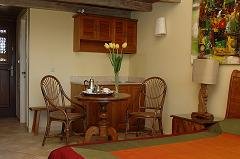 Aegina hotels, Hotel Rastoni