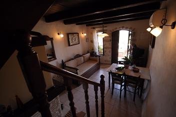 Samonas Traditional Settlement on Crete - One Bedroom Villa Mantzourana, Crete.
