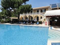 Corfu, Solaris Apartments in Kassiopi