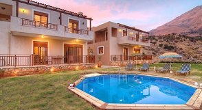 Private villas in Triopetra, Agios Pavlos on Crete