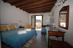 Paradision Hotel in Tourlos, Mykonos