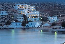 Folegandros, Vrahos Beach Hotel