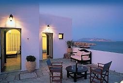 Folegandros, Vrahos Beach Hotel