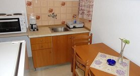 Maik Apartments in Metamorfosi, Halkidiki
