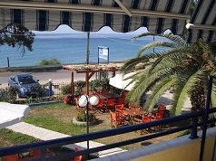 Kangaroo Hotel in Mola Kalyva, Halkidiki