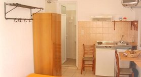 Apostolakis Rooms - Agios Kirykos Ikaria