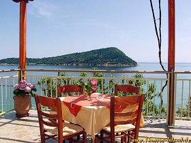 Thassos, Pension / Taverne Agorastos.