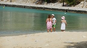 Iraklia, Agios Georgios beach