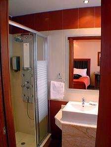 Kos, Americana Hotel