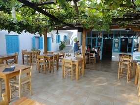 Babis & Popi taverna, Frangokastello, Frangokastelo, Crete, Kreta.