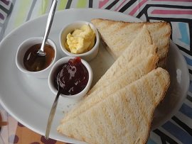 Taverna The Home in Agia Pelagia