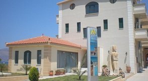 Mesogios Beach - Korfalonas beach Kissamou, K�ssamos, Kissamos, Crete, Kreta.