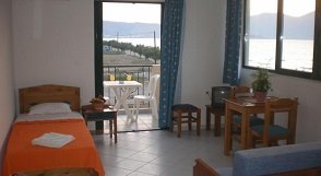 Mesogios Beach - Korfalonas beach, K�ssamos, Kissamos, Crete, Kreta.