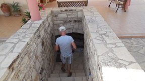 Agii Deka Crete, Kreta