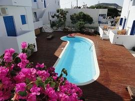 Milos, Soultana Apartments, Rooms and Studios in Pollonia