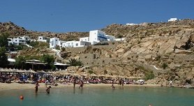 Super Paradise Rooms, Superparadise Beach