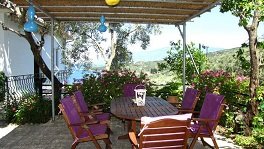 Margianou Apartments in Kalamos, Pilion, Pelion, Greece, Griekenland