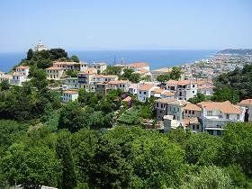 Samos, Karlovassi