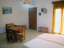 Samos, Nereides Apartments