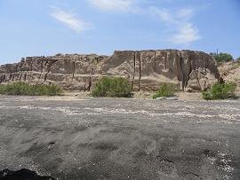 Monolithos Beach in Santorini