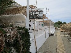 Juicy Beach Bar, Magazia beach, Skyros