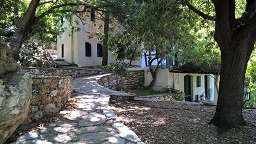 Nyfi Skyros Bungalows, Skyros