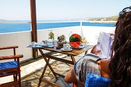 Thalassia Studios in Kalamitsa beach, Skyros