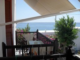 Pagonis Studios Skyros in Magazia beach, Skyros