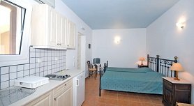 Reggina's Apartments - Poseidonia, Finikas, Syros